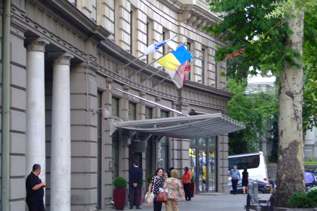 Украинский флаг
