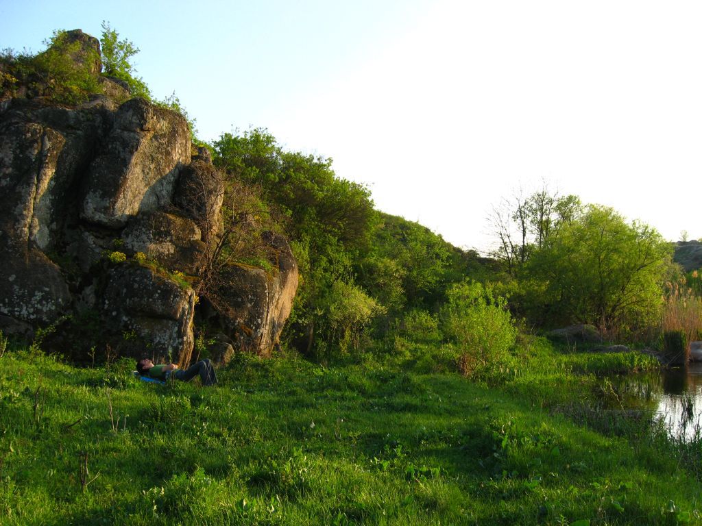 Отдыхали у реки