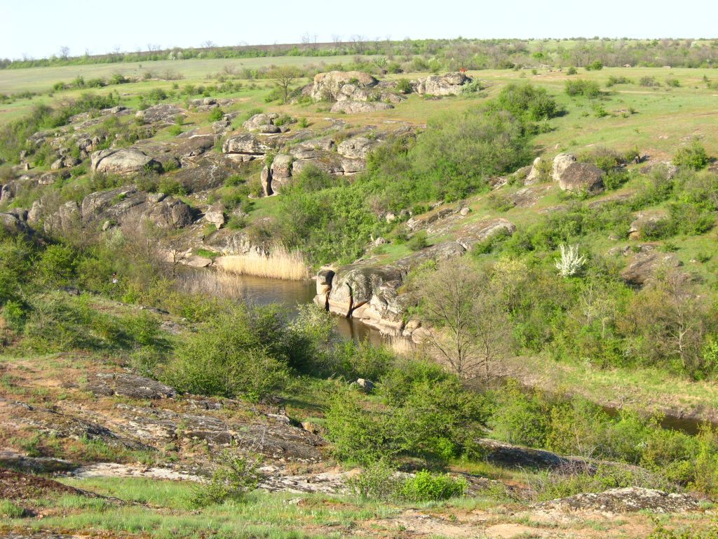 И открылся перед-Актовский каньон