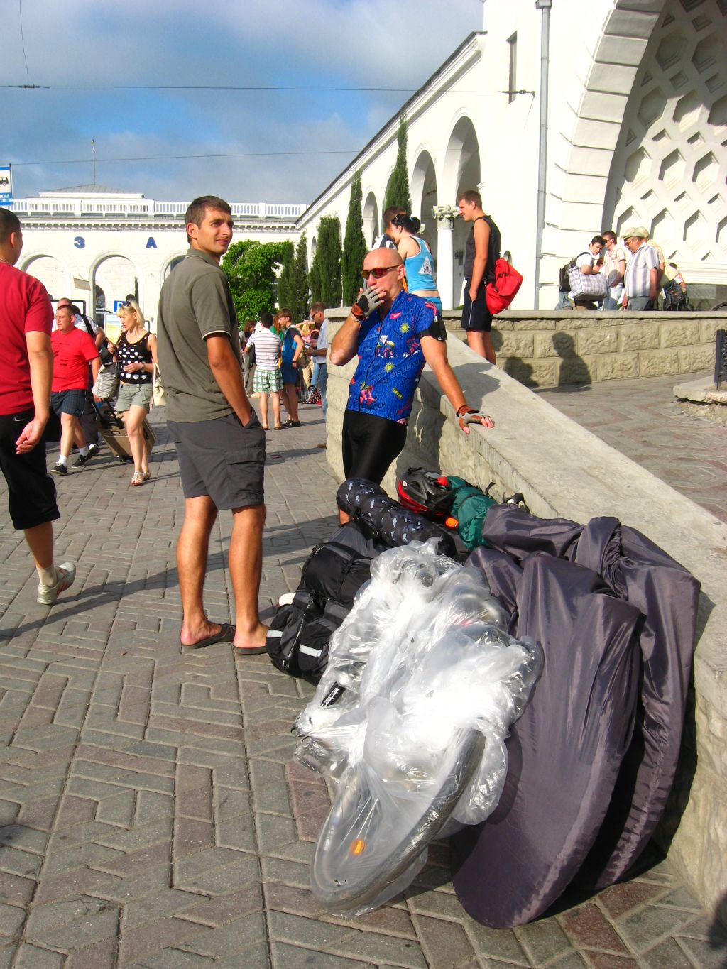 Почти часовое ожидание нужного троллейбуса