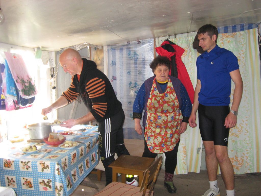 Пушистая бабушка