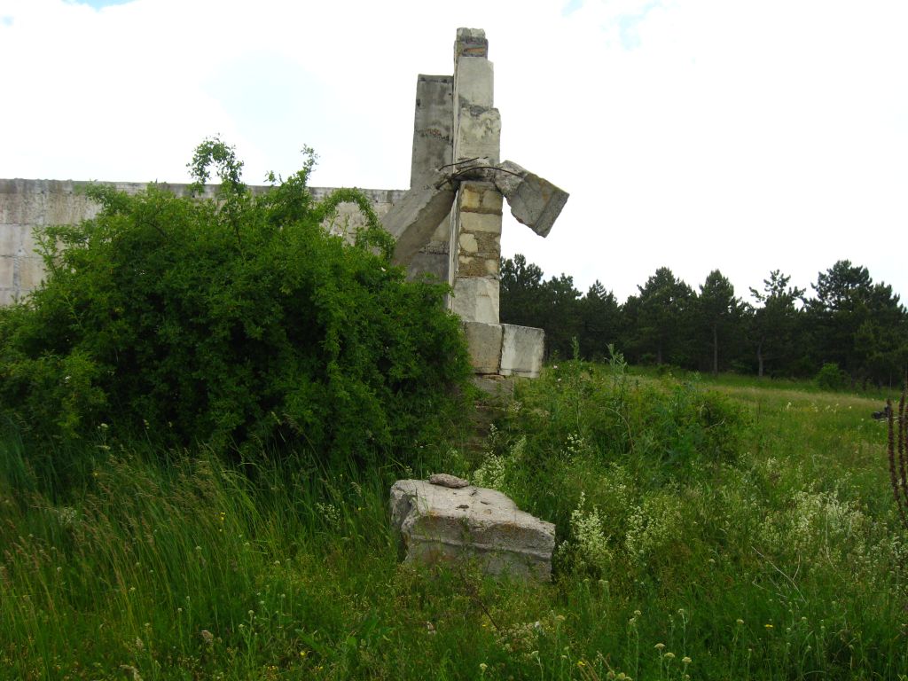 Такая стена
