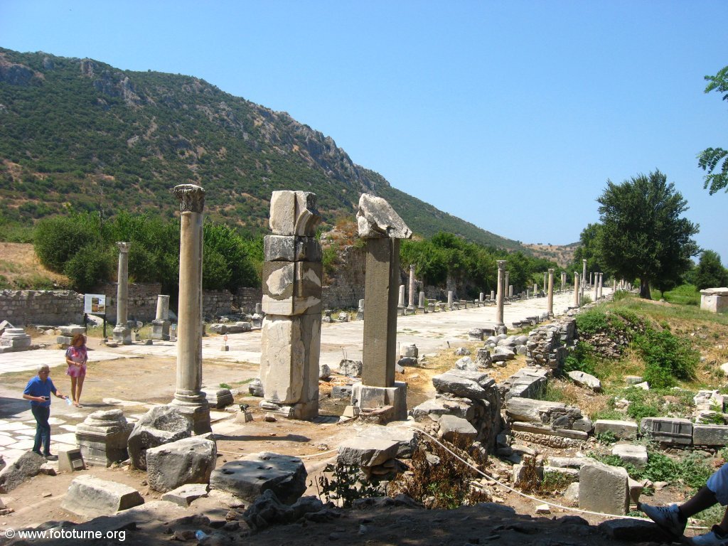 Мраморная улица