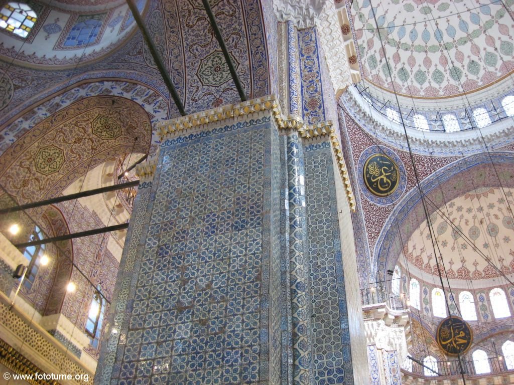 Стамбул. Мозаика мечетей.