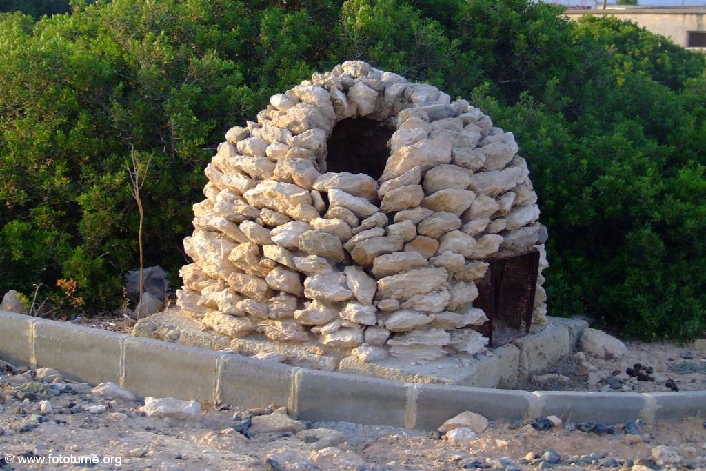 Кипр, каменная печь